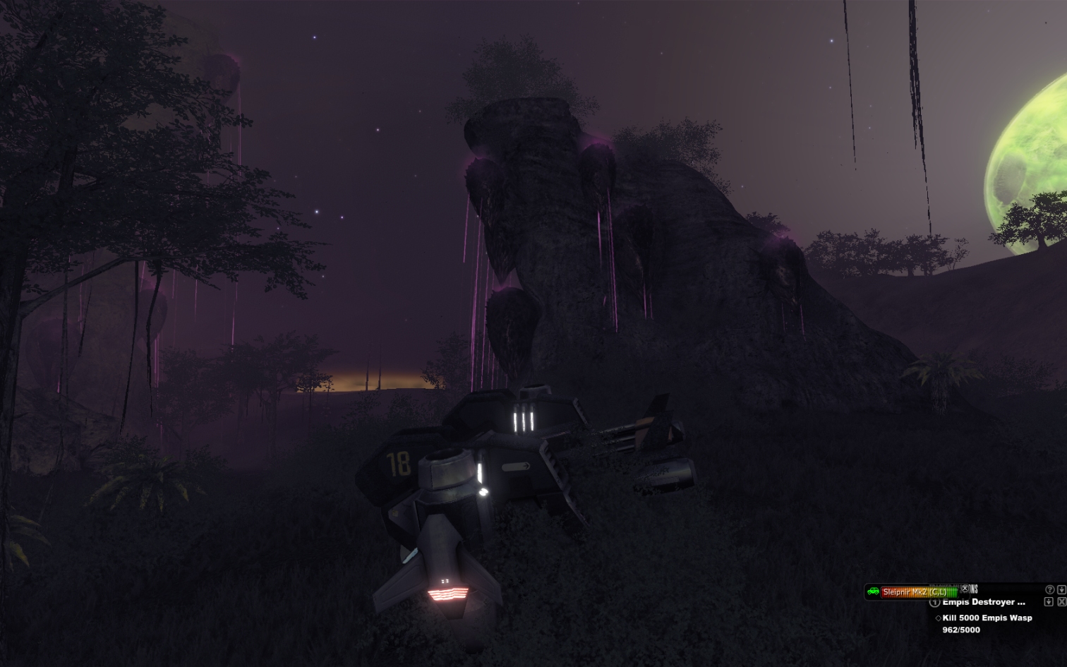 2013-04_EmpisNight.jpg