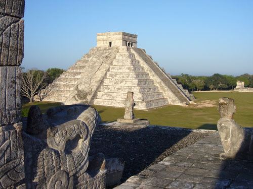 Chichen-Itza1.jpg